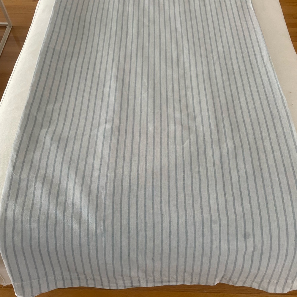SOCIETY LIMONTA 100% LINEN Pale Blue King Size Striped Bed Cover/Textile